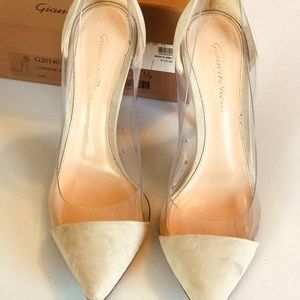 Gianvito Rossi Light Gray Pumps
